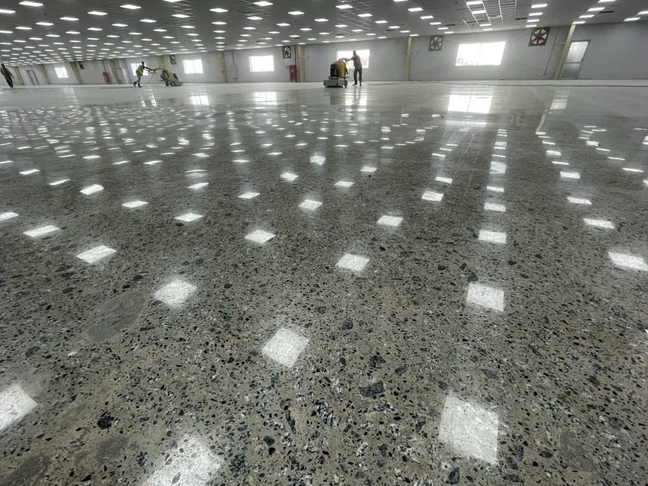 tai-sao-nen-chon-fdi-care-de-thi-cong-mai-san-be-tong